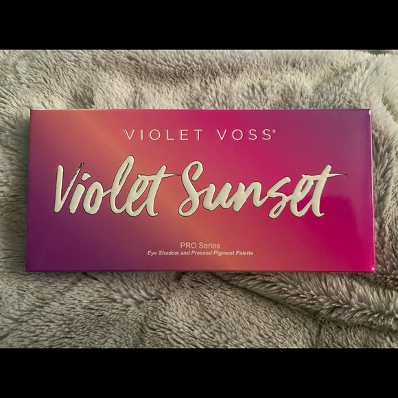 VIOLET VOSS/VIOLET SUNSET SHADOWS - Picture 2 of 3
